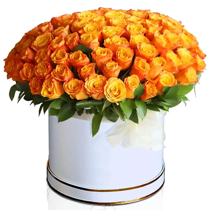 Композиция из 101 оранжевой розы в коробке